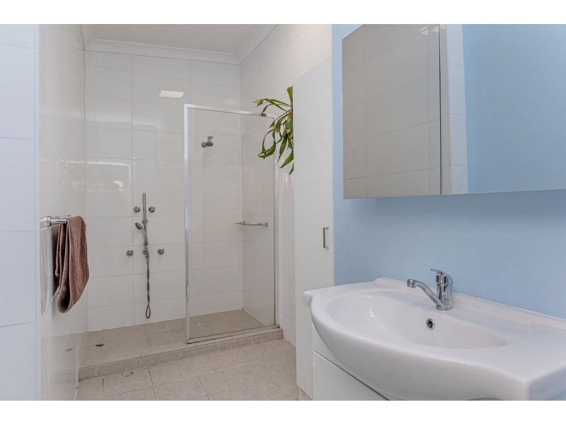 6 Fifth Street, Wingfield SA 5013