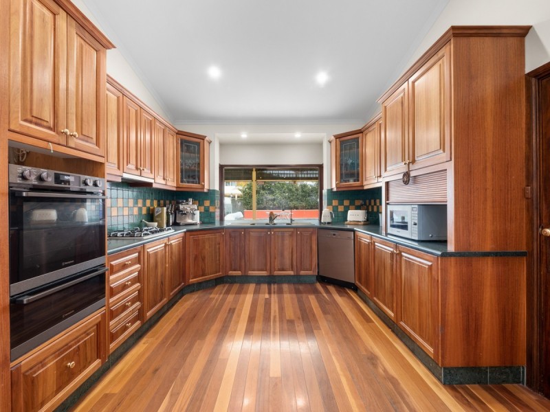 5 Polynesia Grove, West Lakes SA 5021