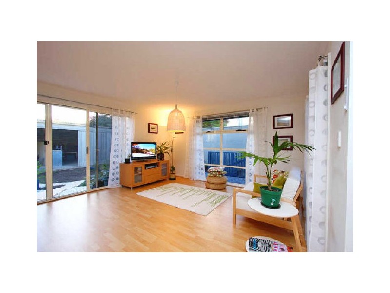 9 Malwa Street, Osborne SA 5017