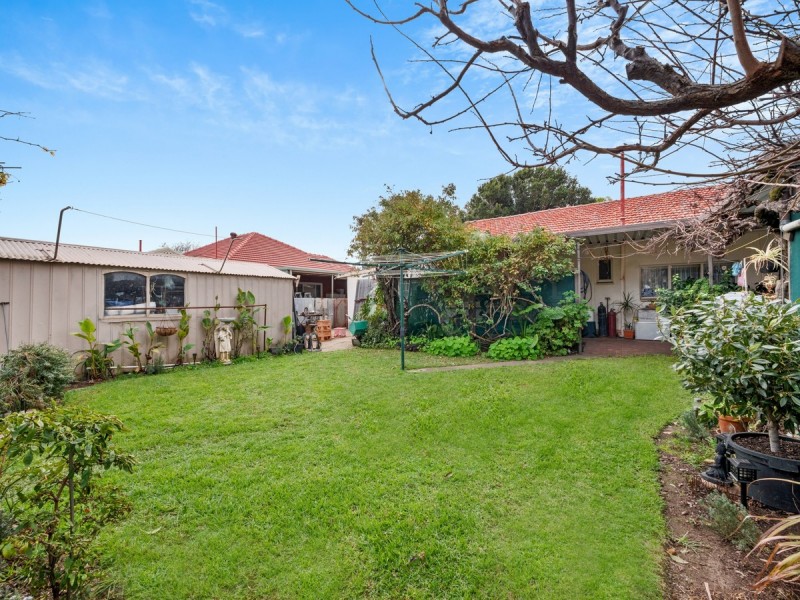1 Cudmore Terrace, Henley Beach South SA 5022