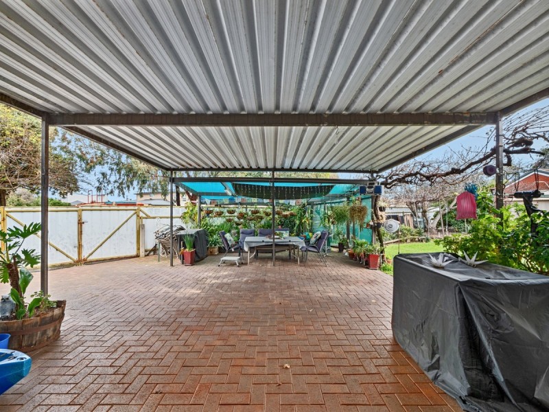 1 Cudmore Terrace, Henley Beach South SA 5022