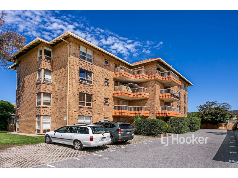 11/21 Sturt Street, Glenelg North SA 5045
