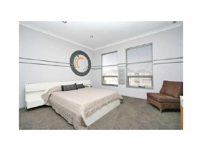 27 Ray Street, Findon SA 5023