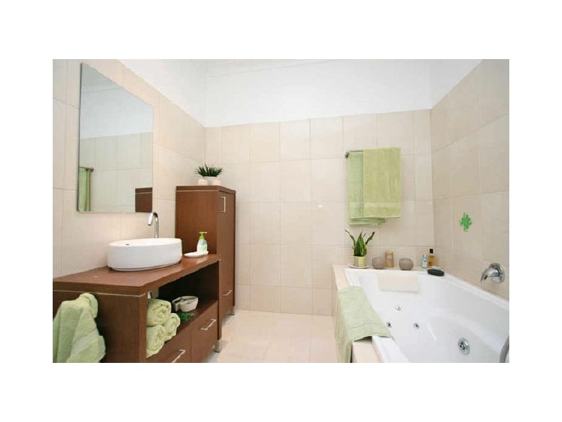 27 Ray Street, Findon SA 5023