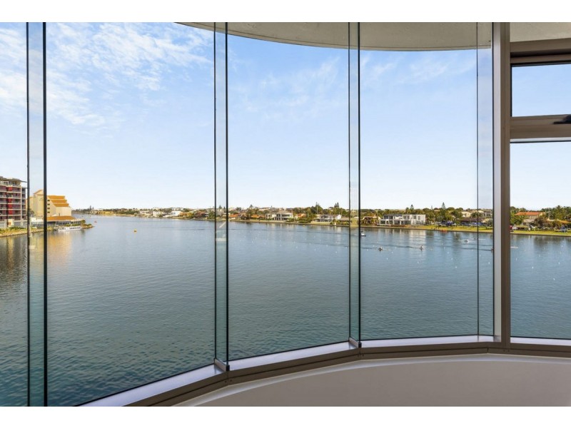 8/24 Martin Court, West Lakes SA 5021