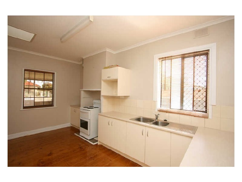 25 Mary Street, Ethelton SA 5015