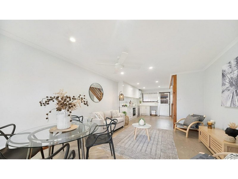 60 Sportsmans Drive, West Lakes SA 5021