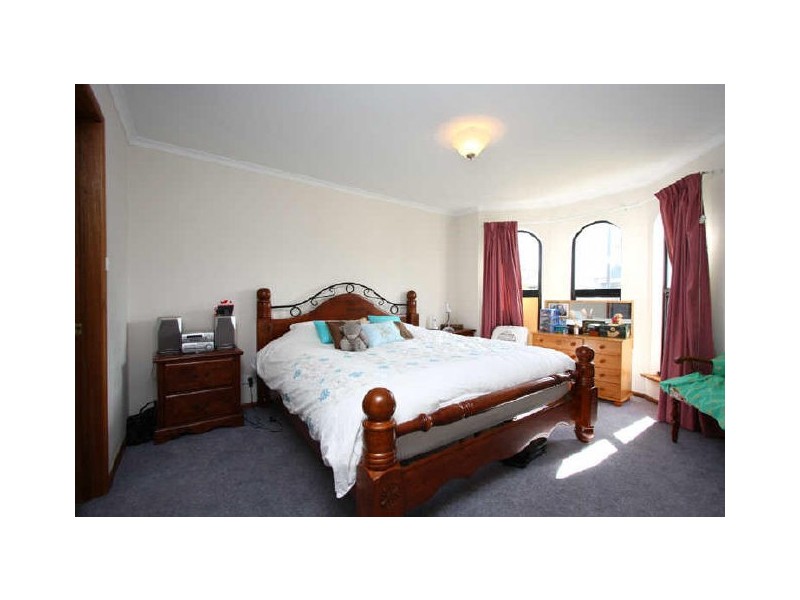 13 Hagen Avenue, Port Adelaide SA 5015