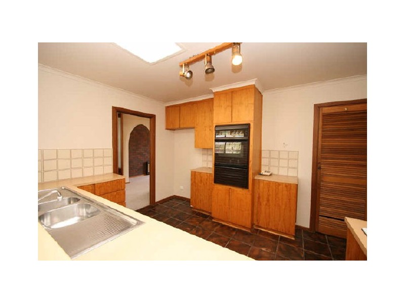 14 Dame Pattie Circuit, West Lakes SA 5021