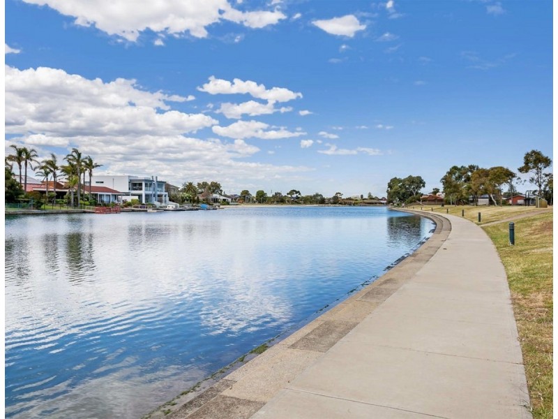 25a Lambert Avenue, West Lakes Shore SA 5020