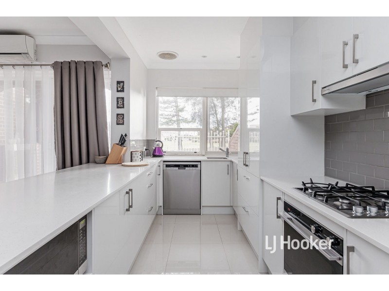 11/83 Lochside Drive, West Lakes SA 5021