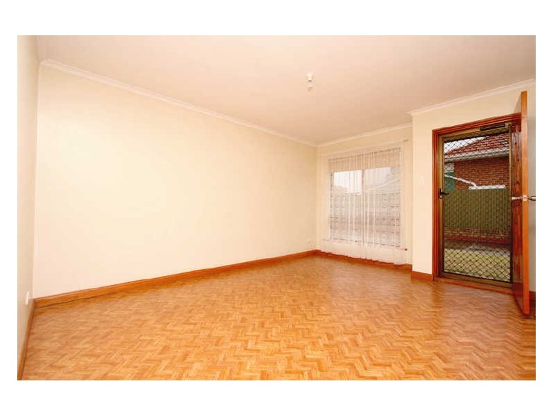 2/4 Little Street, Royal Park SA 5014