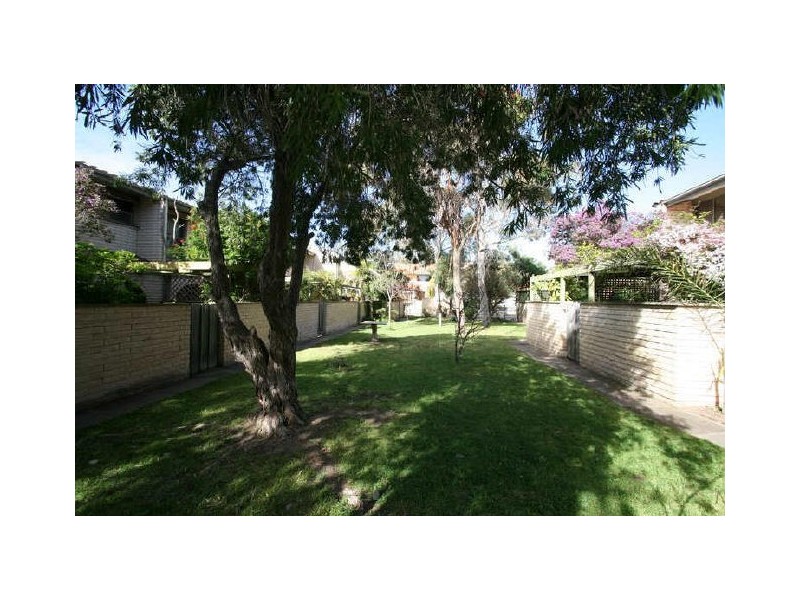 1/1 Mooloola Way, West Lakes Shore SA 5020