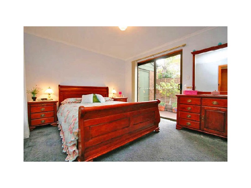 72 Lochside Drive, West Lakes SA 5021