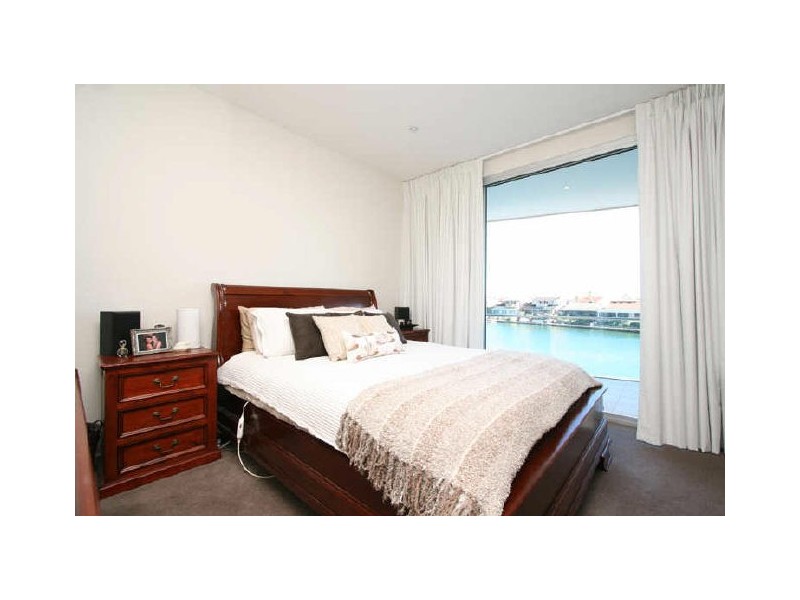 5/155 Brebner Drive, West Lakes SA 5021