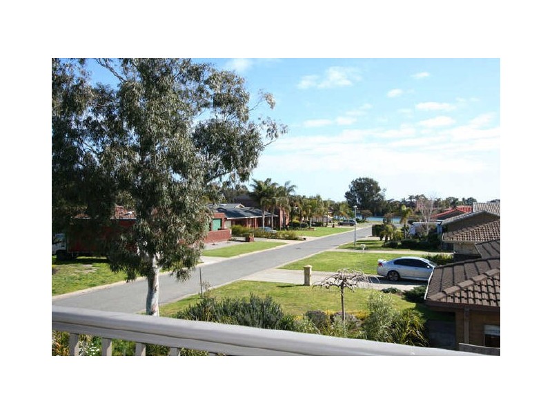 20 Mariners Crescent, West Lakes SA 5021