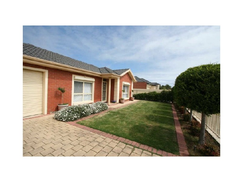 17 Raymond Avenue, Seaton SA 5023