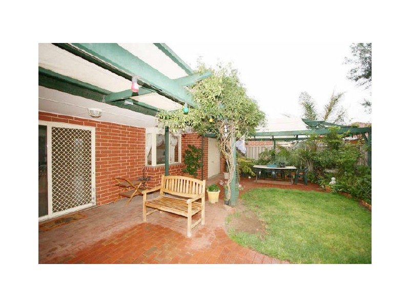 2 Primrose Court, Grange SA 5022