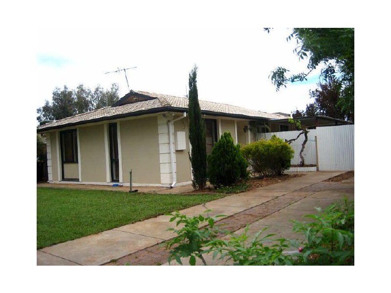 23 Eugene Crescent, Parafield Gardens SA 5107
