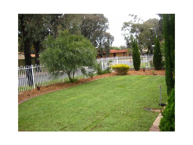23 Eugene Crescent, Parafield Gardens SA 5107