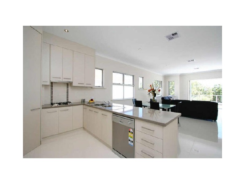 24 Esplanade, Semaphore South SA 5019