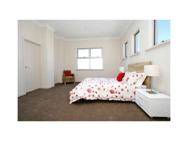 24 Esplanade, Semaphore South SA 5019