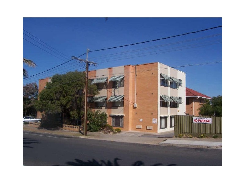 18/23 Military Road, West Beach SA 5024