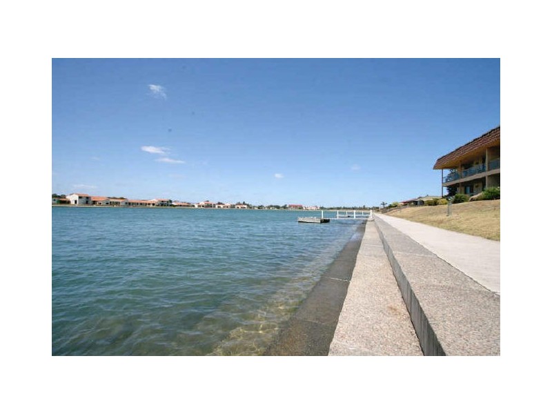 13/68 Military Road, Tennyson SA 5022
