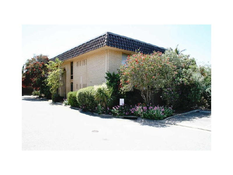 13/68 Military Road, Tennyson SA 5022