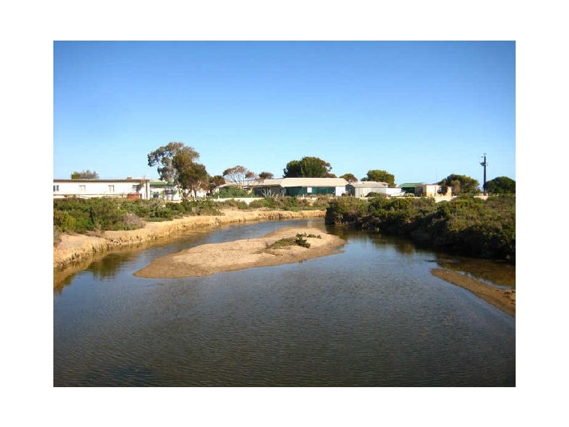 5 Recreation Drive, Middle Beach SA 5501