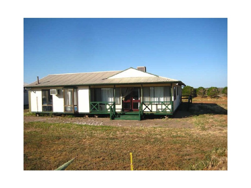 5 Recreation Drive, Middle Beach SA 5501