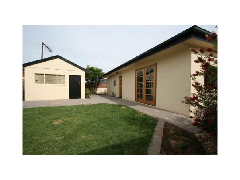 24 Morley Road, Seaton SA 5023