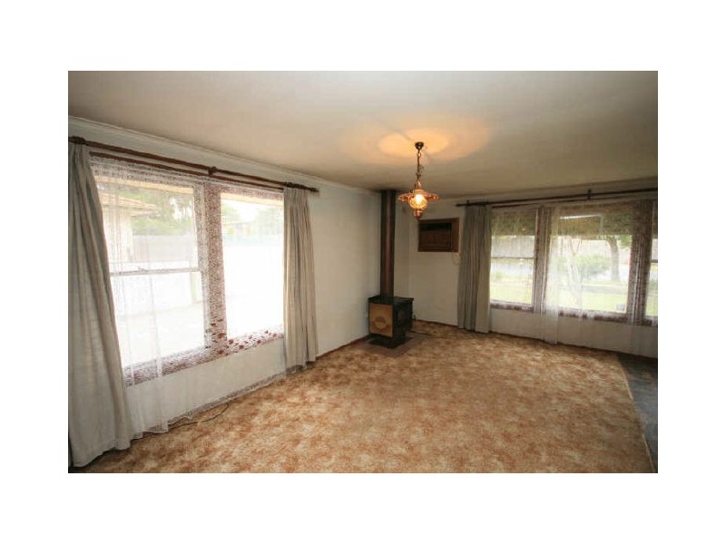 4 Baron Avenue, Ingle Farm SA 5098