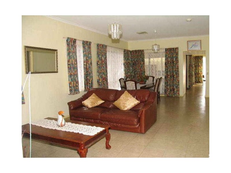 12 James Street, Ethelton SA 5015