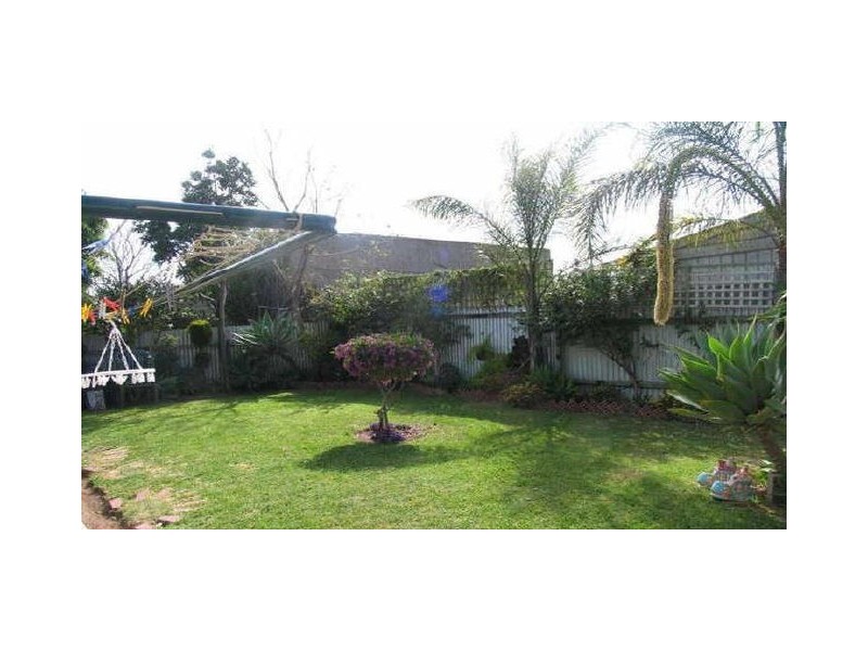 12 James Street, Ethelton SA 5015