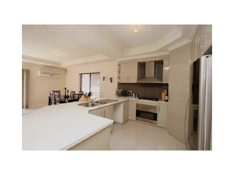 12 Royal Terrace, Royal Park SA 5014