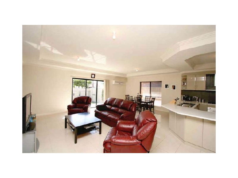 12 Royal Terrace, Royal Park SA 5014