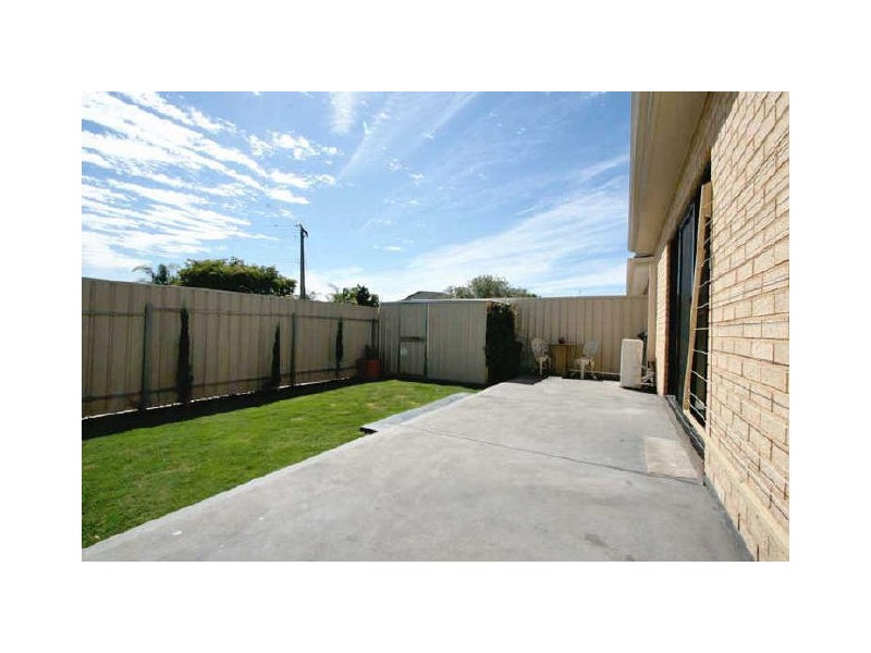 12 Royal Terrace, Royal Park SA 5014