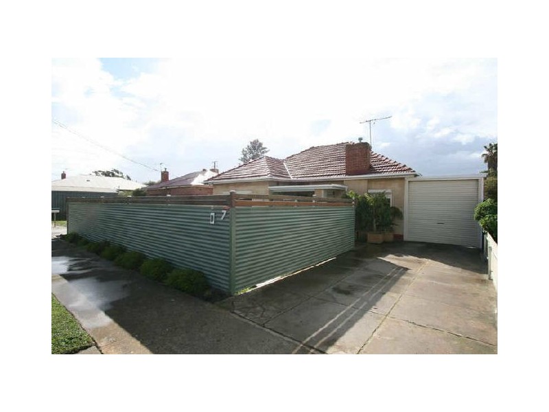 7 Kenilworth Street, Largs North SA 5016