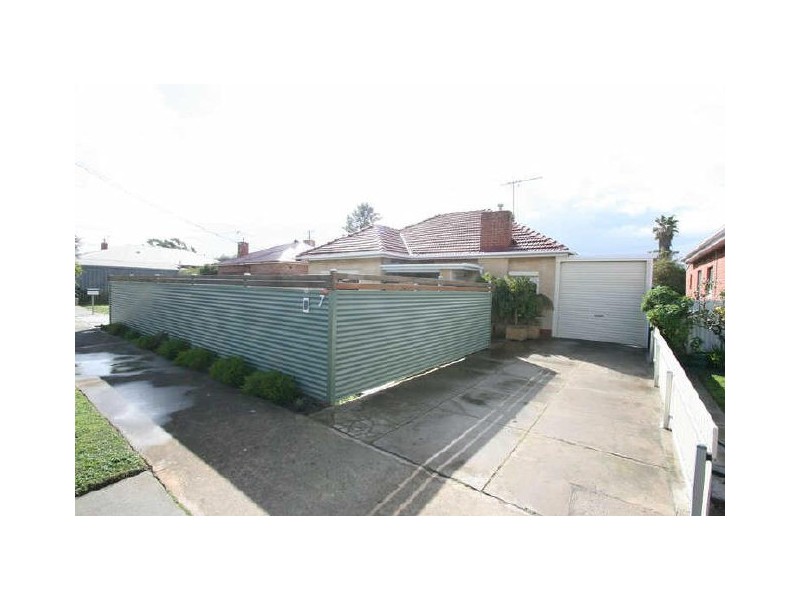 7 Kenilworth Street, Largs North SA 5016