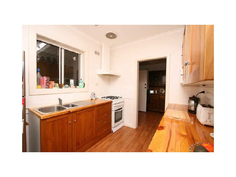 18 Medina Street, Taperoo SA 5017