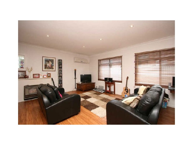 18 Medina Street, Taperoo SA 5017