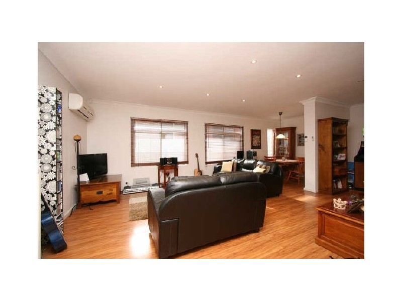 18 Medina Street, Taperoo SA 5017
