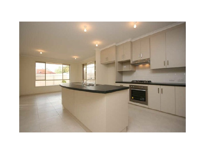 17A Diamond Avenue, Gilles Plains SA 5086