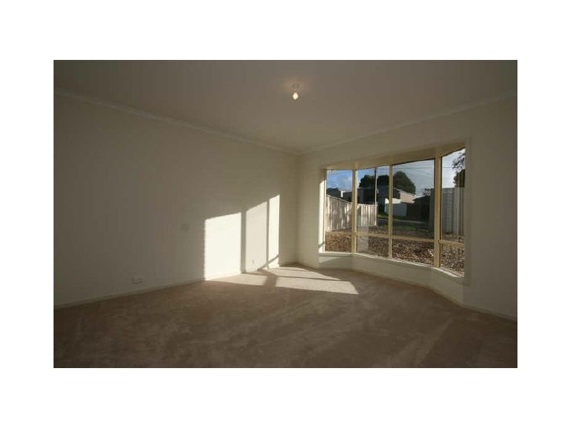 17A Diamond Avenue, Gilles Plains SA 5086