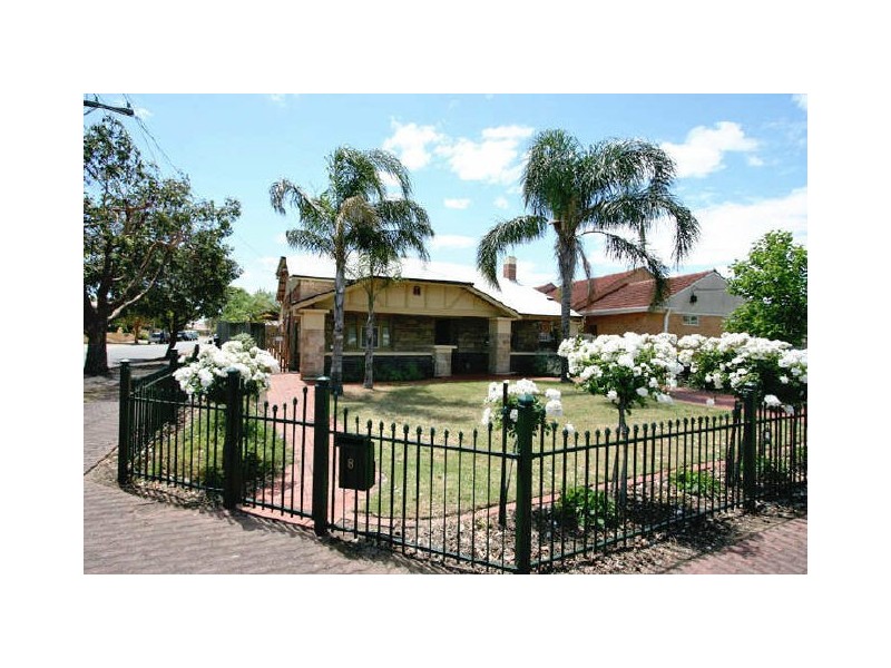 8 Lapthorne Street, Glenelg East SA 5045