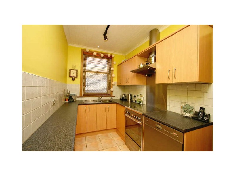 8 Lapthorne Street, Glenelg East SA 5045