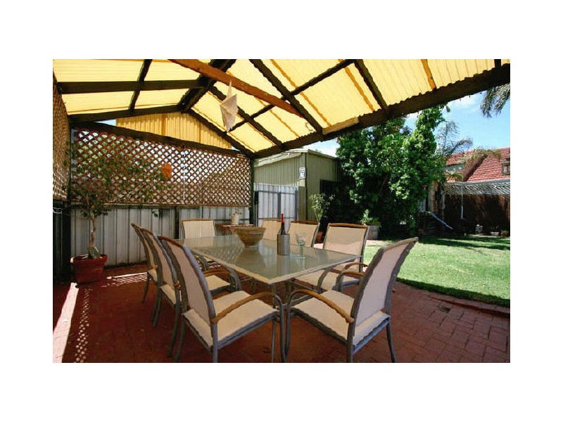 8 Lapthorne Street, Glenelg East SA 5045