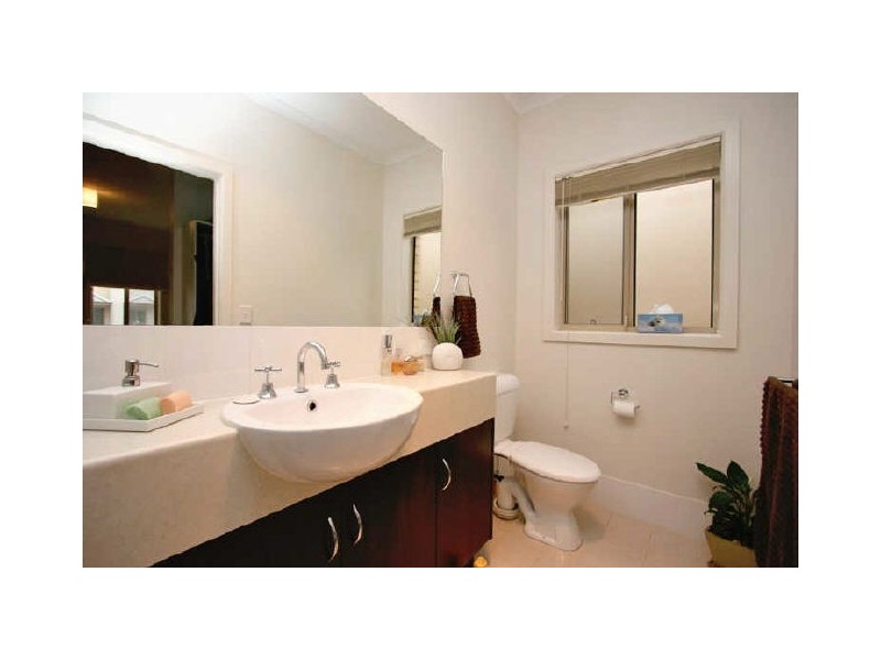 65 Hindmarsh Circuit, Mawson Lakes SA 5095