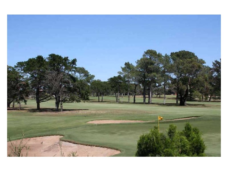 196 Trimmer Parade, Seaton SA 5023